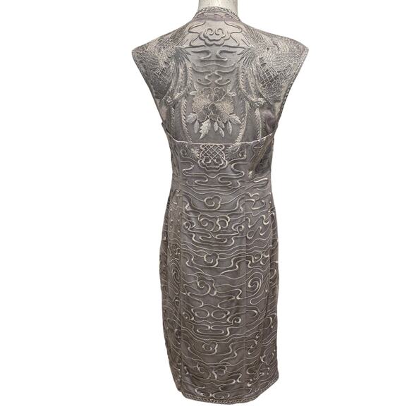 Sue Wong Nocturne Gray Silver Embroidered Lace Sheath Cocktail Dress, Size 8 - Picture 2 of 11